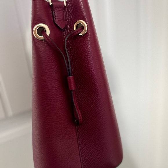 EUC Kate Spade Marti Large Bucket Bag Burgundy - Picture 5 of 7